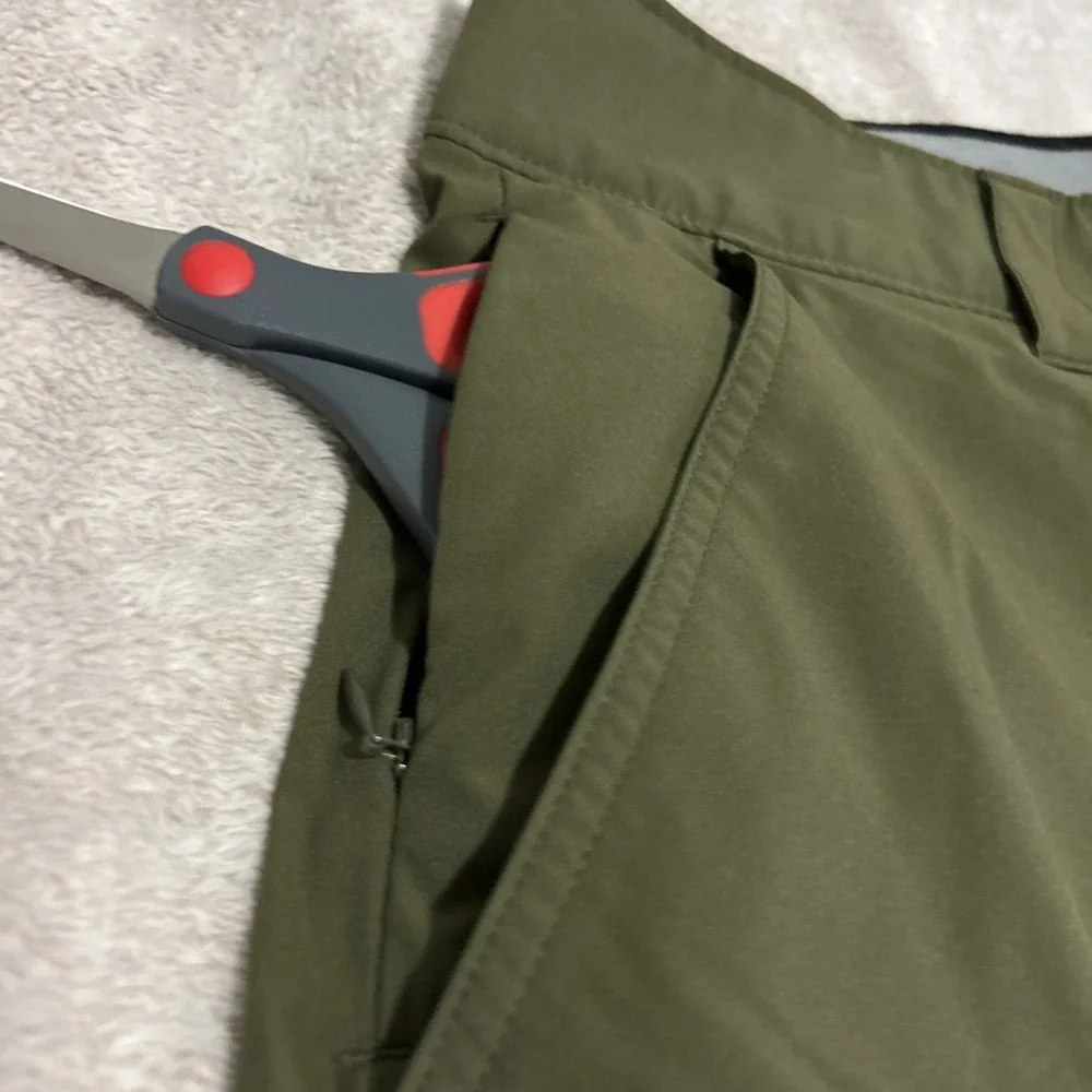 Orvis Stretch Cargo Shorts Mens 38 Olive Army Green Wicking Performance Hiking